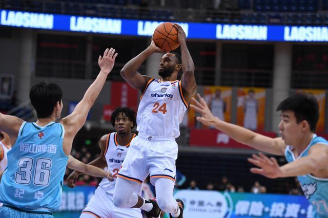 博鱼下载-新民体育丨大鲨鱼迎来福音?