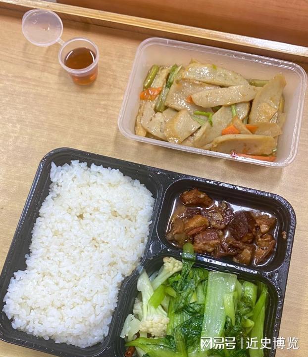 博鱼官网-北京下了死命令,2027年底前,所有中小学必须告别“校外配餐”